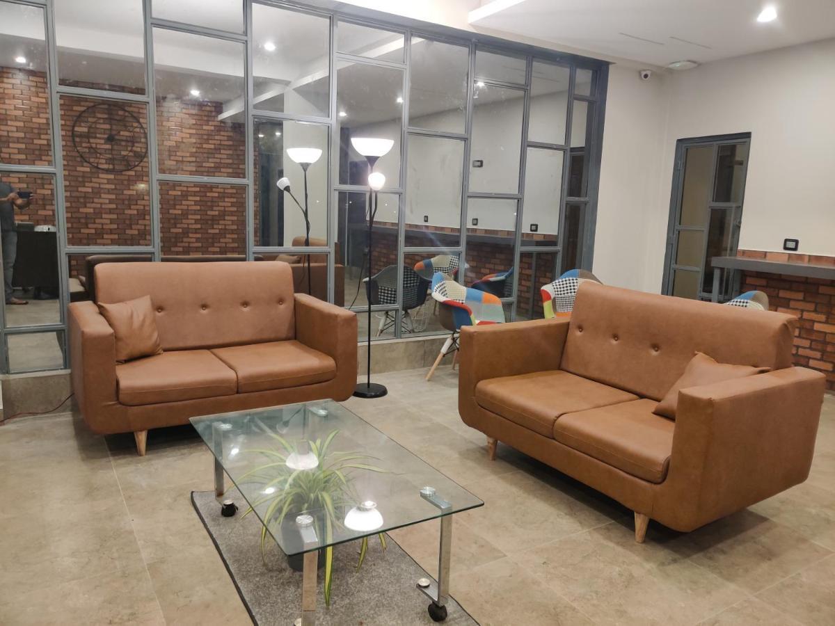حيدر أباد Restel Studio Flats المظهر الخارجي الصورة