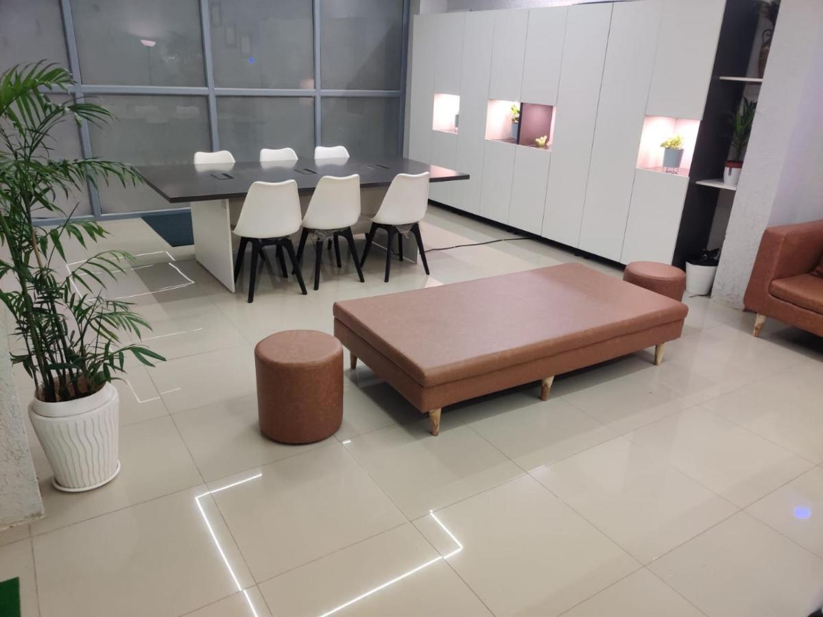 حيدر أباد Restel Studio Flats المظهر الخارجي الصورة